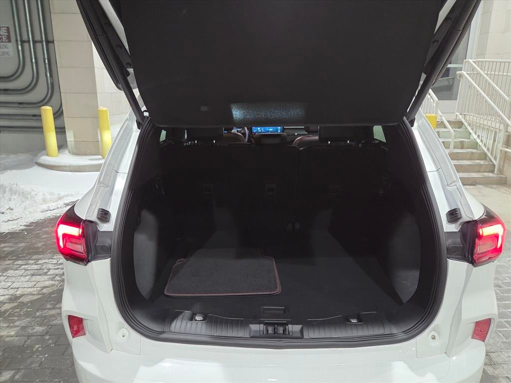 2023 Ford Escape ST-Line Elite