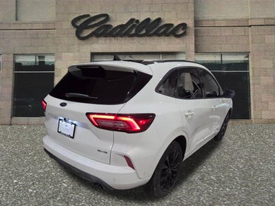 2023 Ford Escape ST-Line Elite