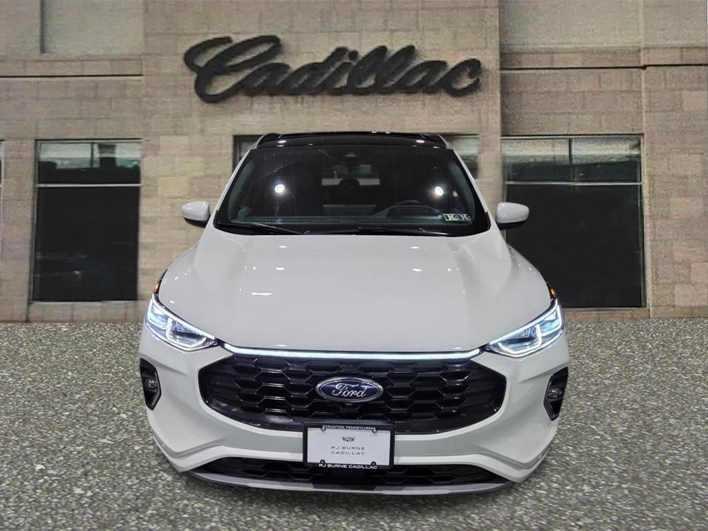 2023 Ford Escape ST-Line Elite