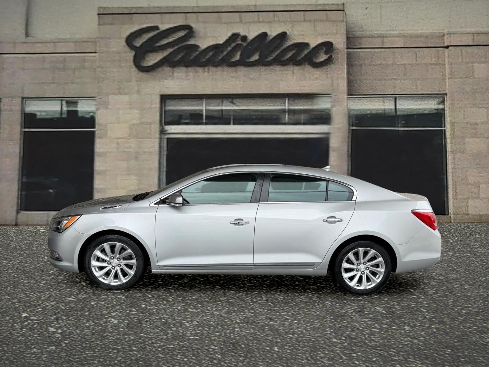 Used 2014 Buick LaCrosse Leather with VIN 1G4GB5G35EF209076 for sale in Scranton, PA