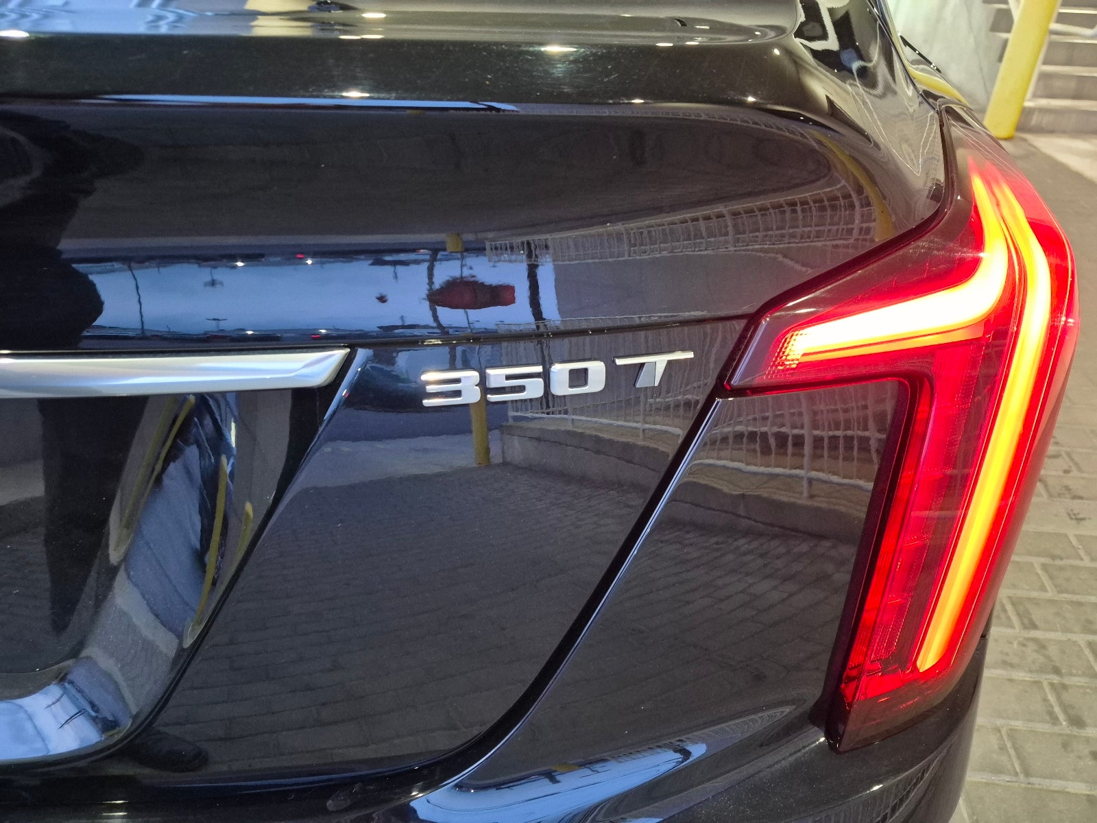 2023 Cadillac CT5 Premium Luxury