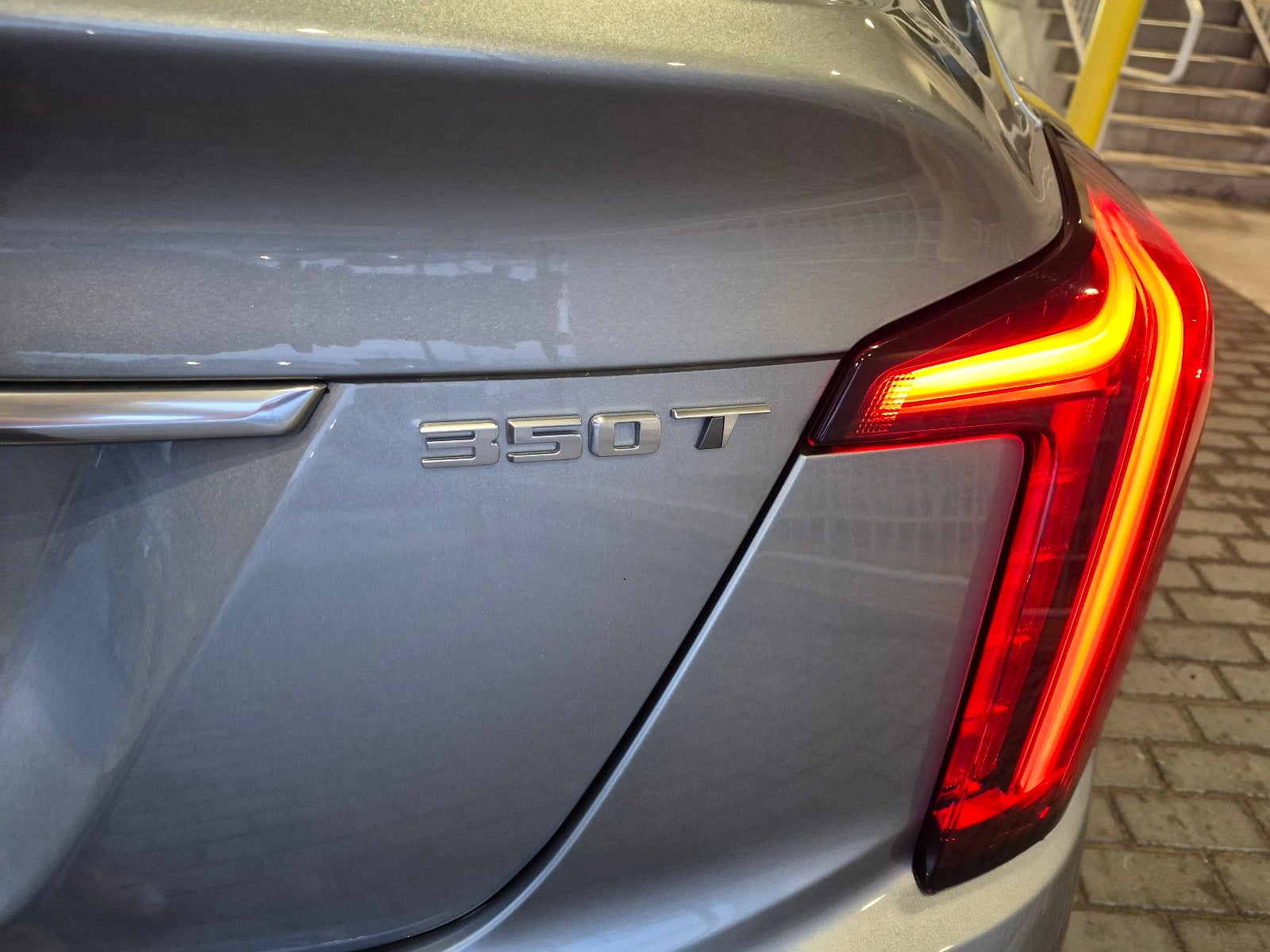 2023 Cadillac CT5 Luxury