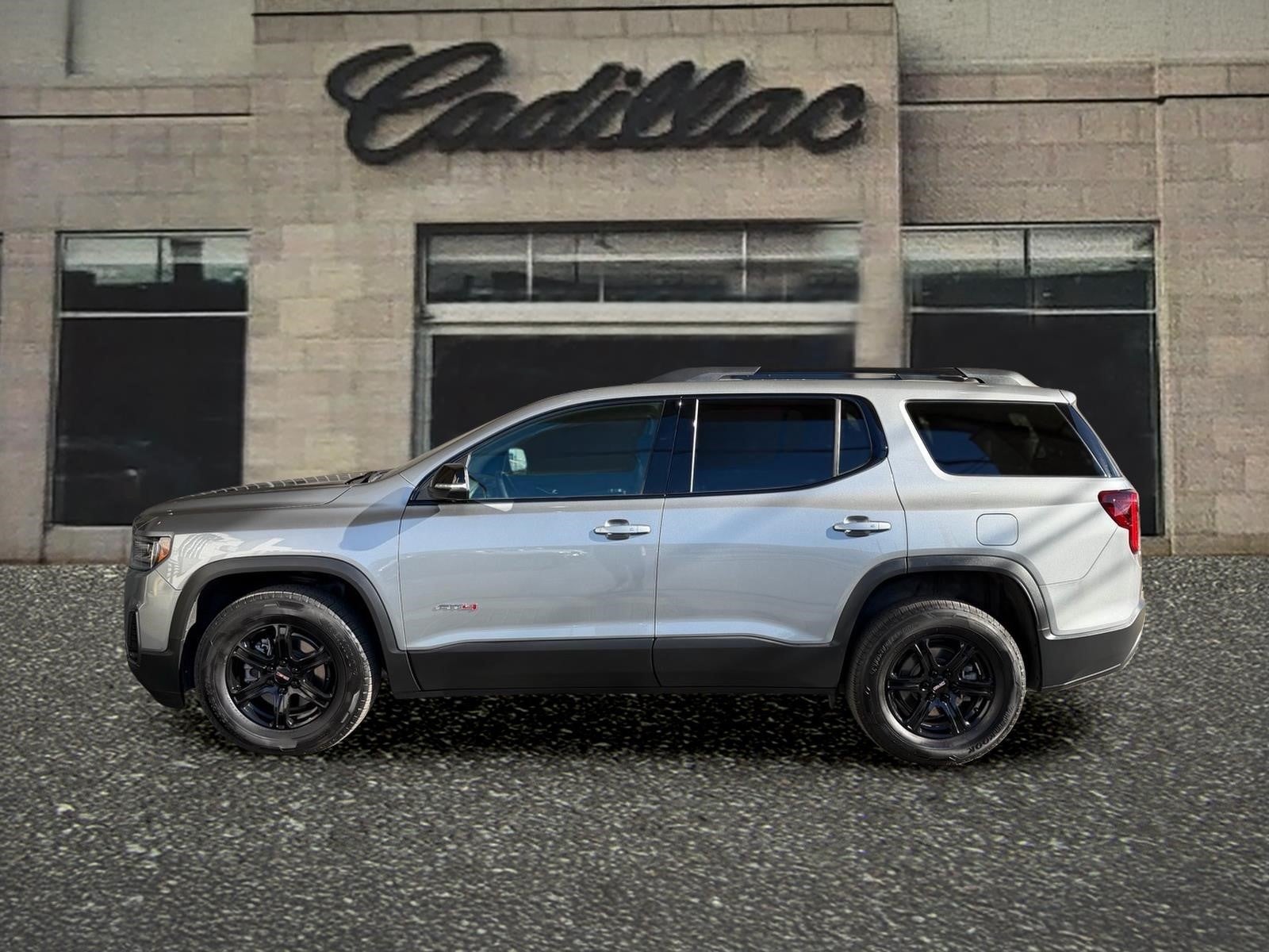 2023 GMC Acadia AT4
