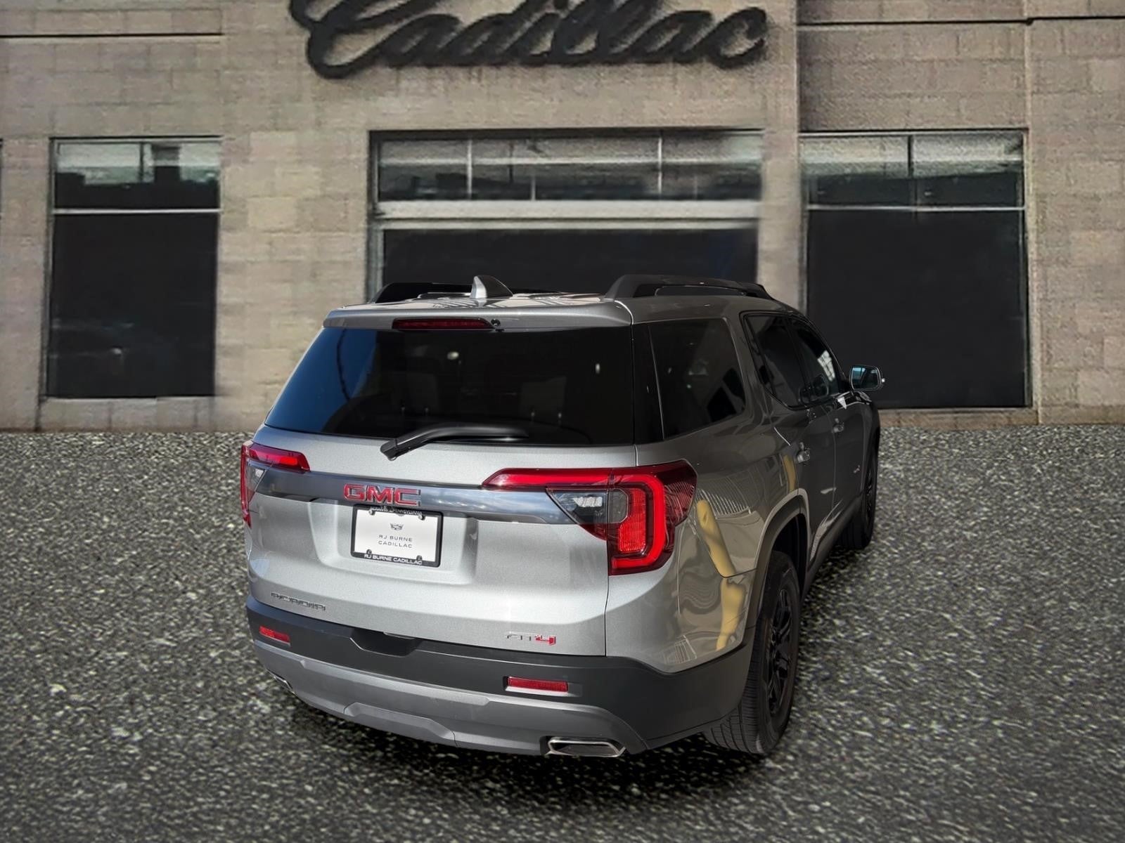 2023 GMC Acadia AT4