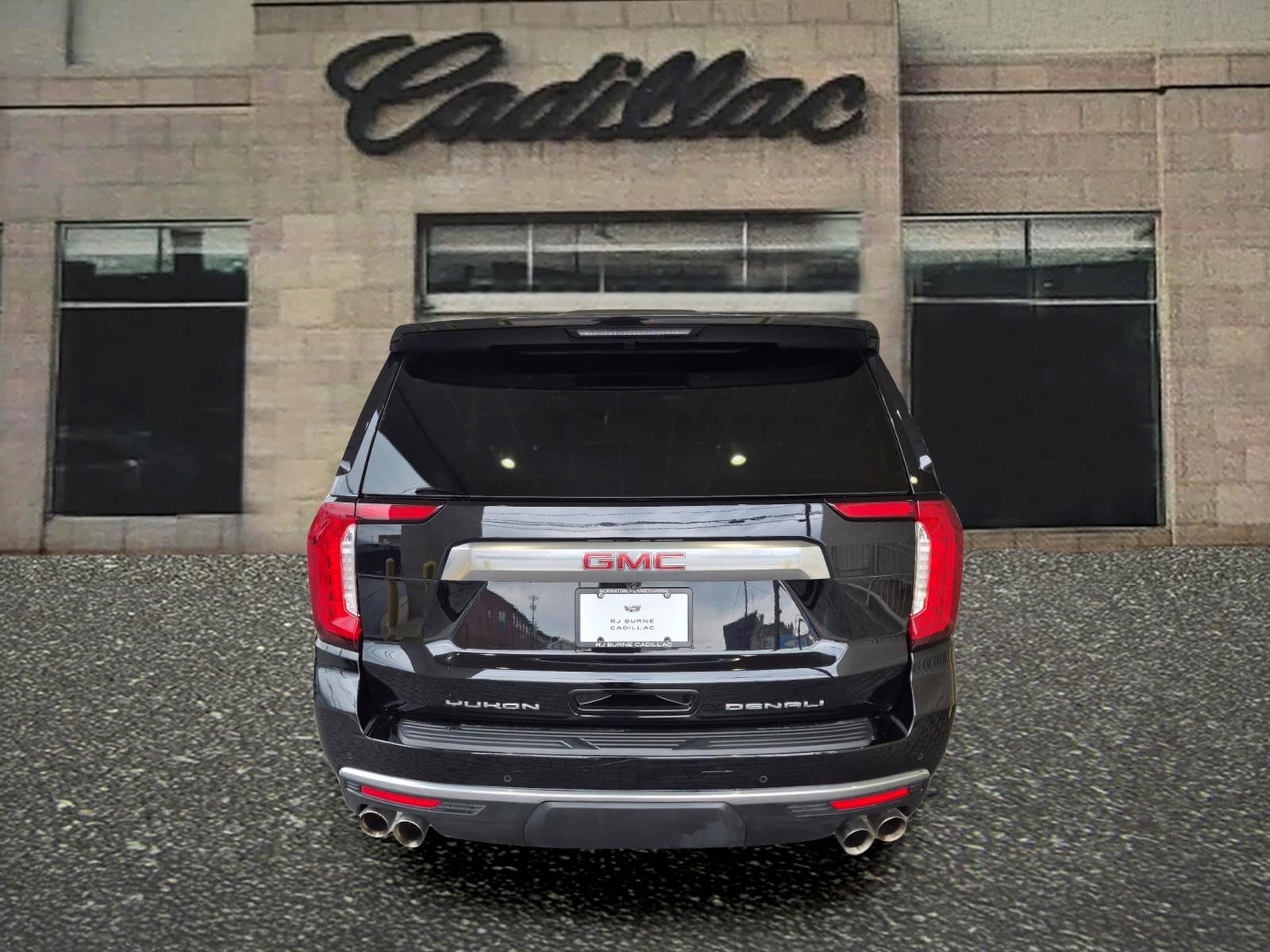 2023 GMC Yukon Denali