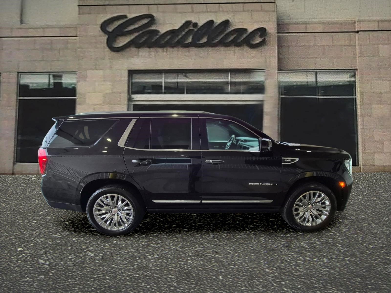 2023 GMC Yukon Denali