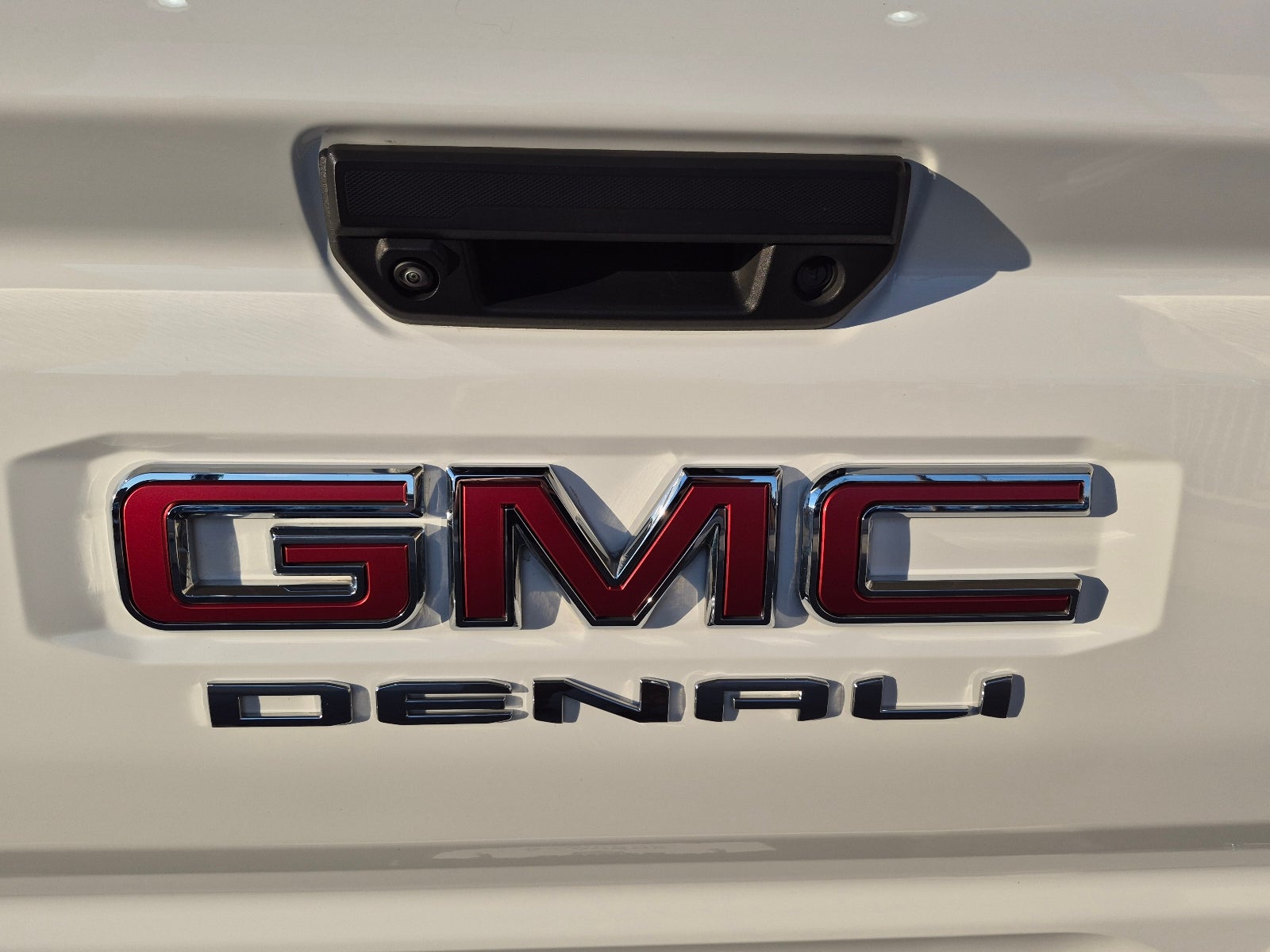 2023 GMC Canyon 4WD Denali