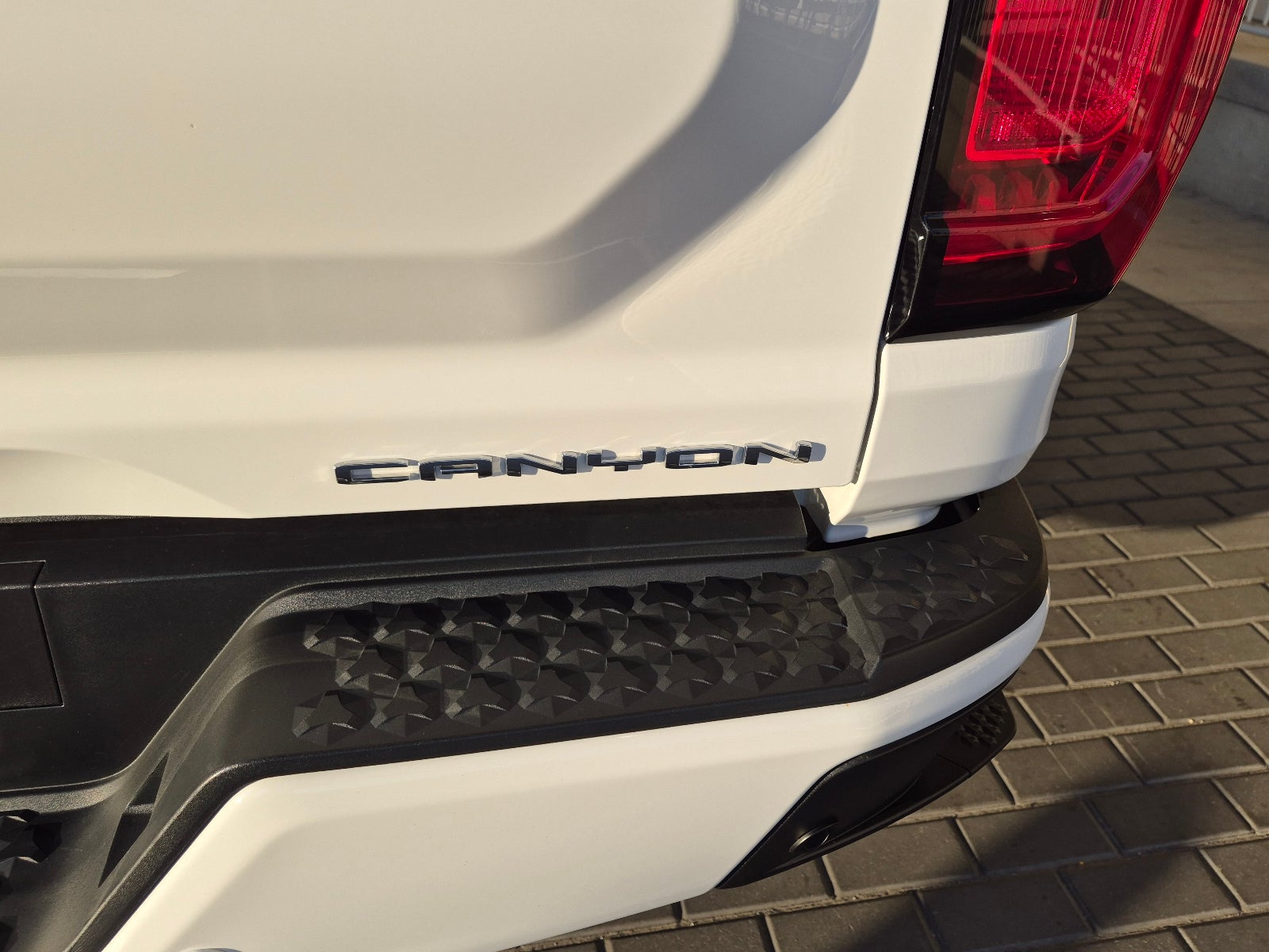 2023 GMC Canyon 4WD Denali
