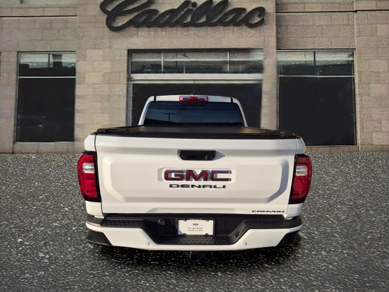 2023 GMC Canyon 4WD Denali