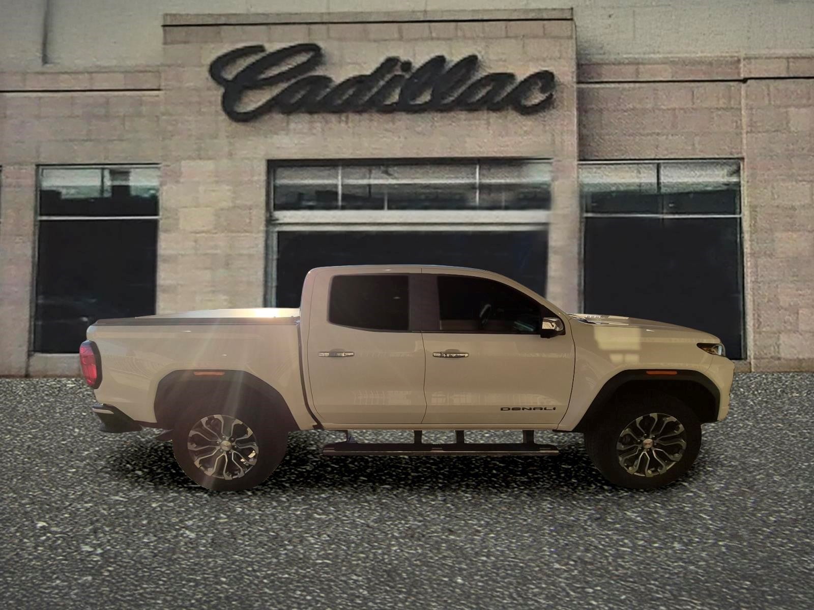 2023 GMC Canyon 4WD Denali