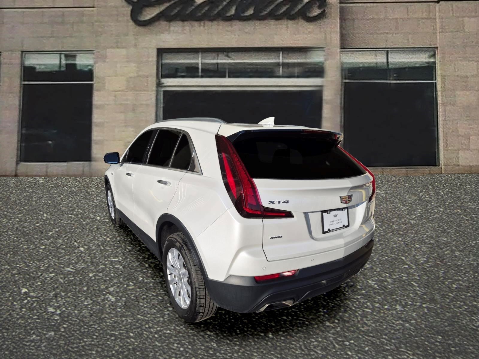 2023 Cadillac XT4 Luxury