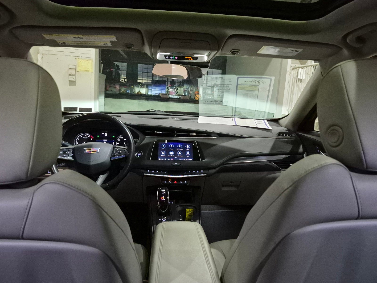 2023 Cadillac XT4 Luxury