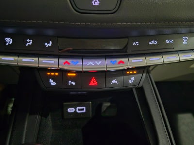 2023 Cadillac XT4 Luxury