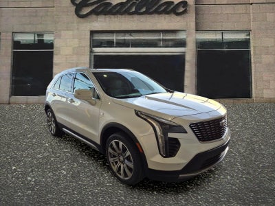 2023 Cadillac XT4 Premium Luxury
