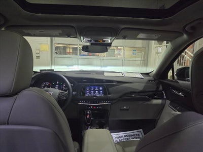2023 Cadillac XT4 Premium Luxury