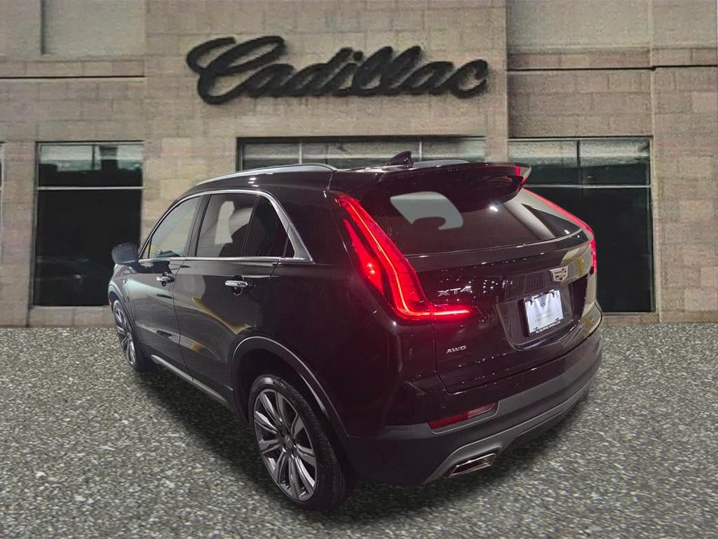 2023 Cadillac XT4 Premium Luxury