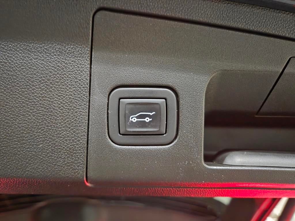 2021 Cadillac XT4 Premium Luxury