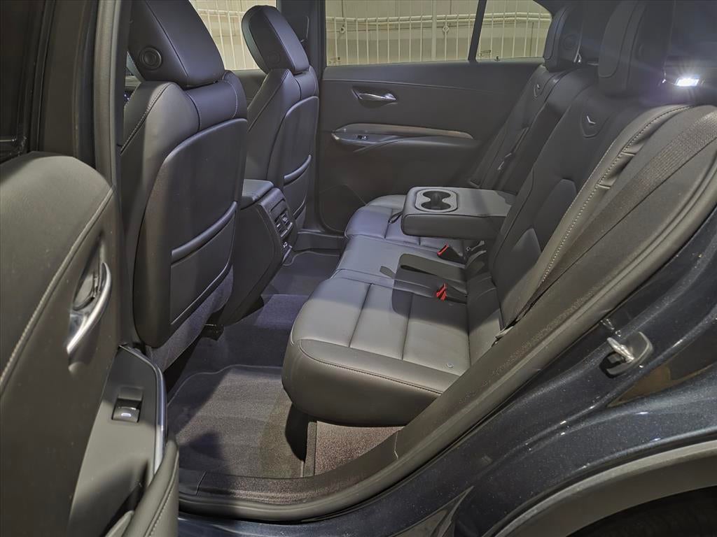 2021 Cadillac XT4 Premium Luxury