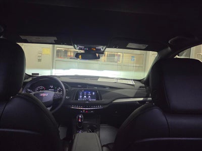 2021 Cadillac XT4 Premium Luxury