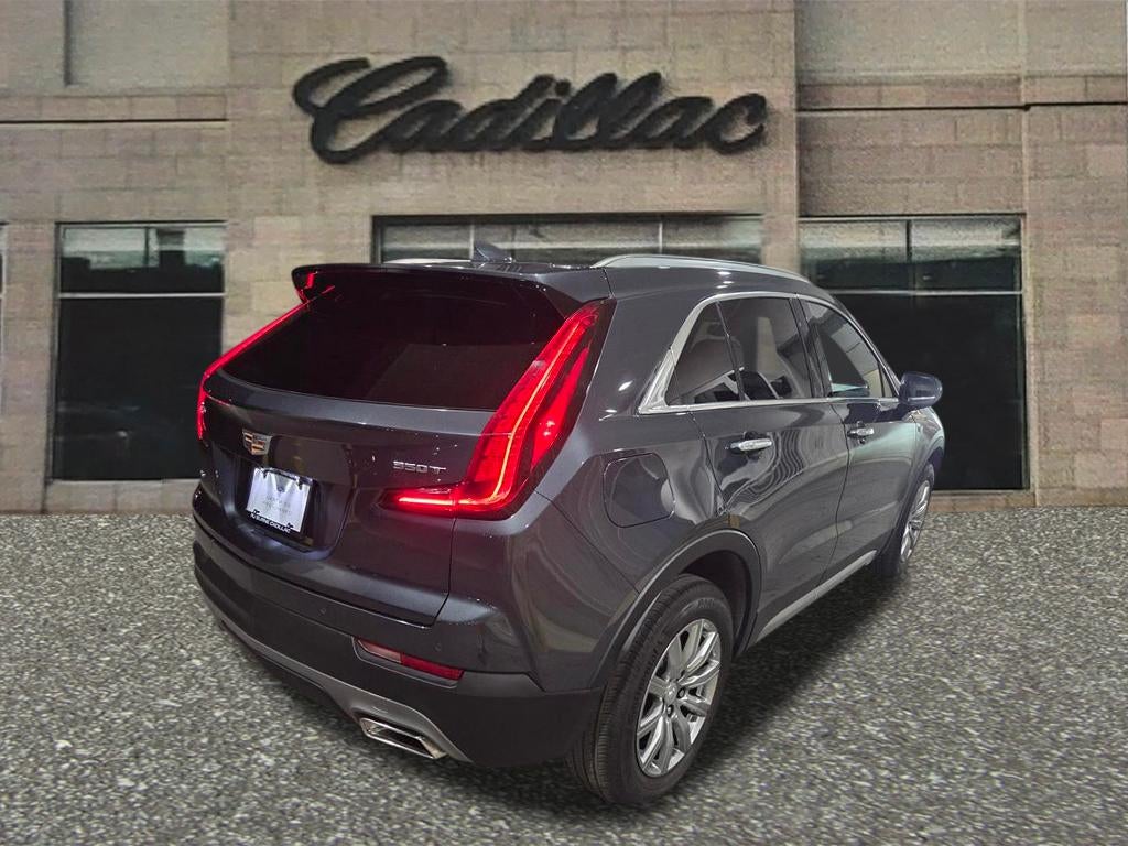 2021 Cadillac XT4 Premium Luxury