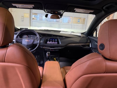 2019 Cadillac XT4 AWD Premium Luxury