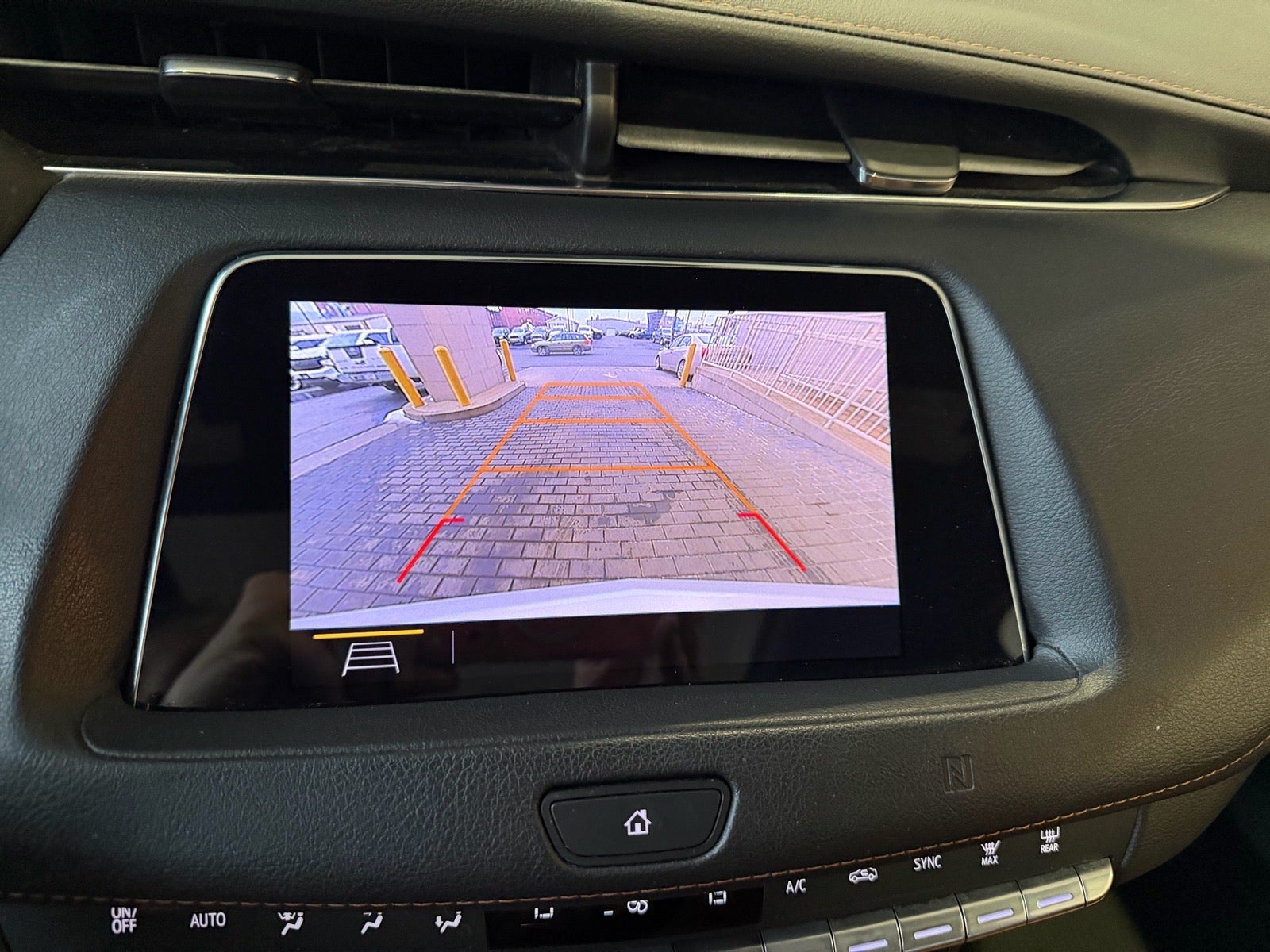 2019 Cadillac XT4 AWD Premium Luxury