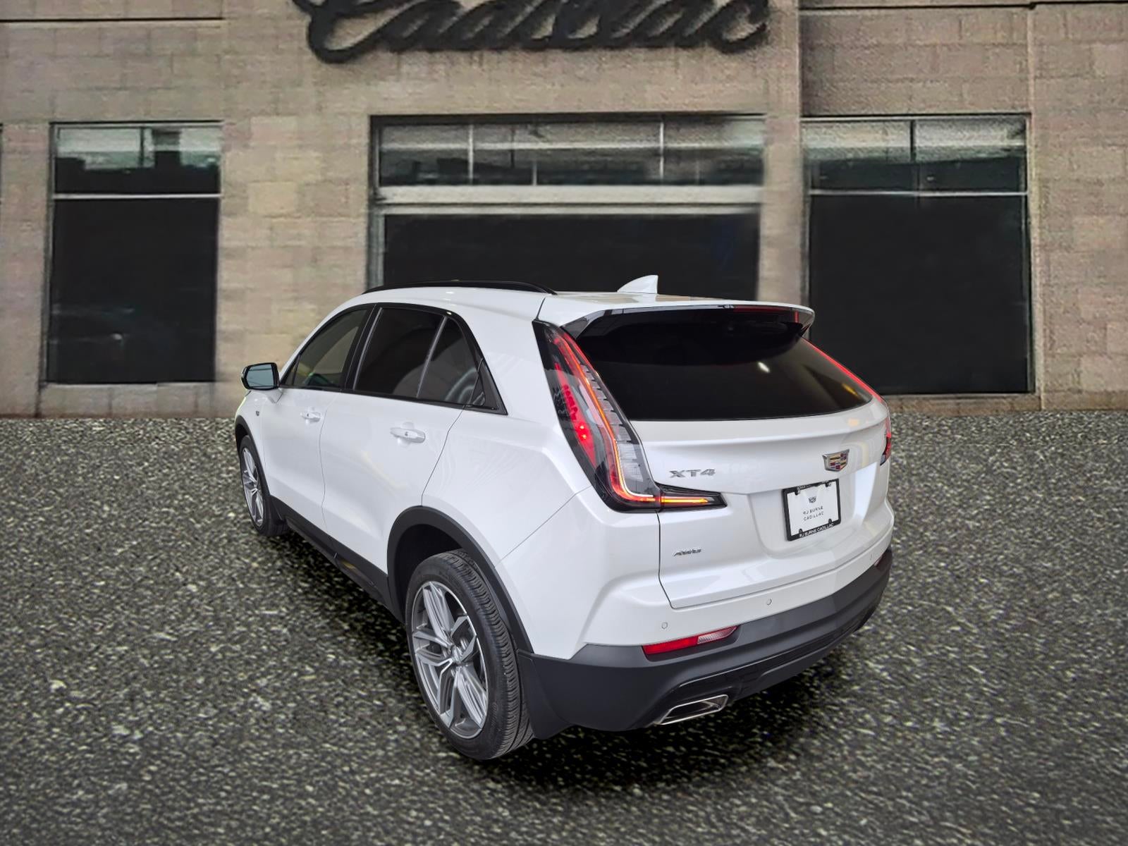 2023 Cadillac XT4 Sport