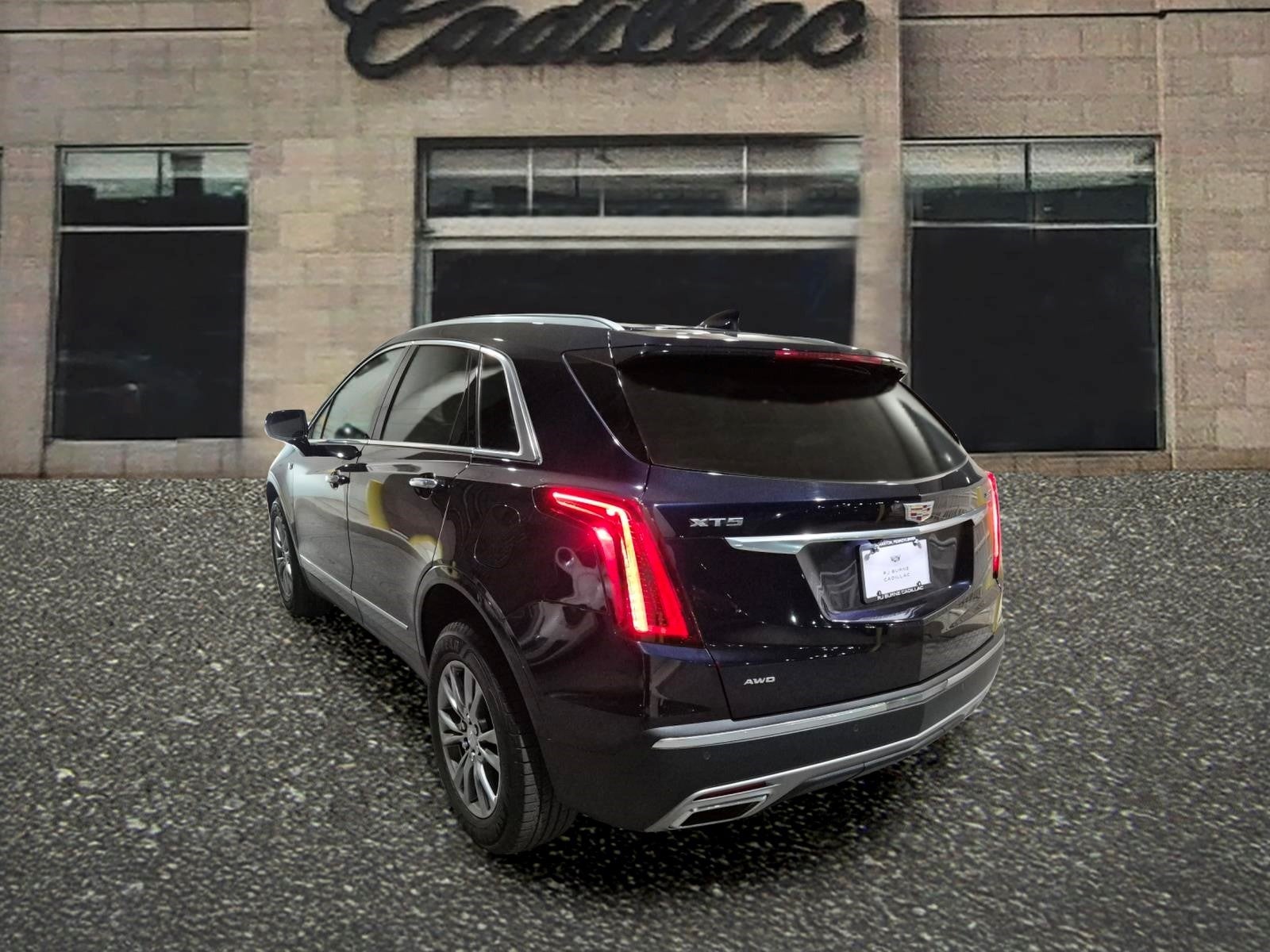 2022 Cadillac XT5 Premium Luxury