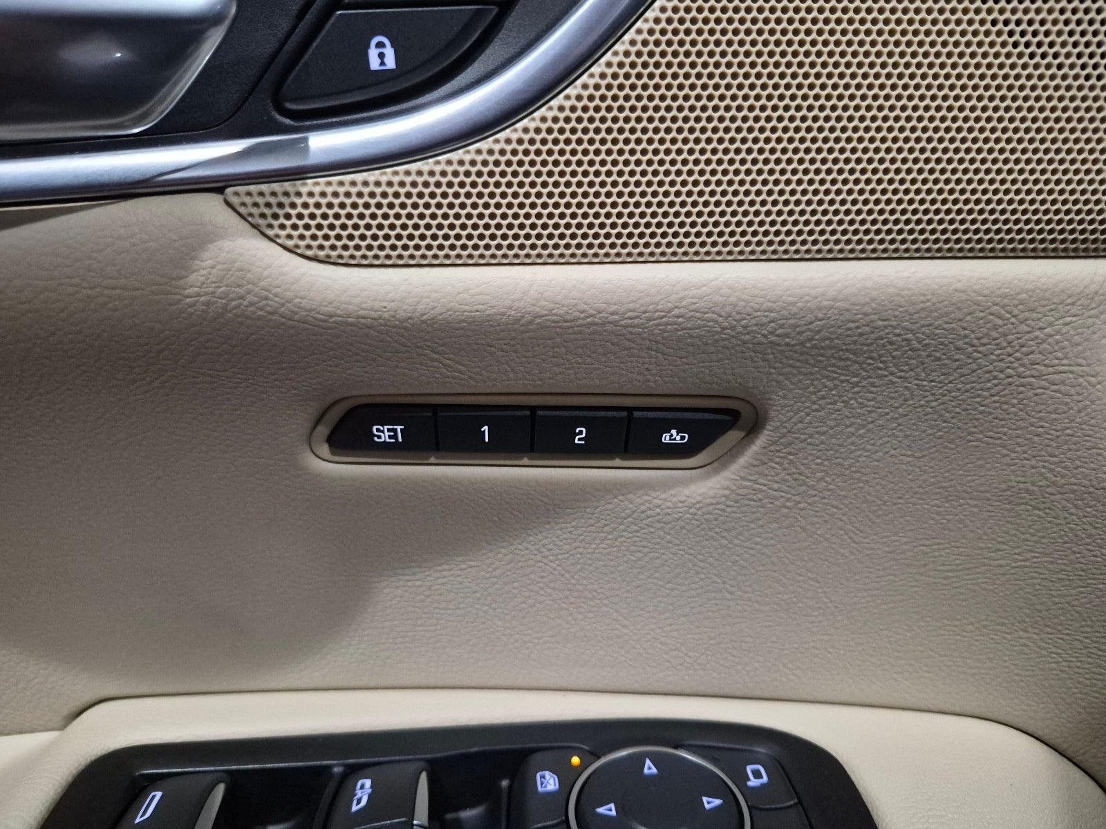 2018 Cadillac XT5 Luxury AWD