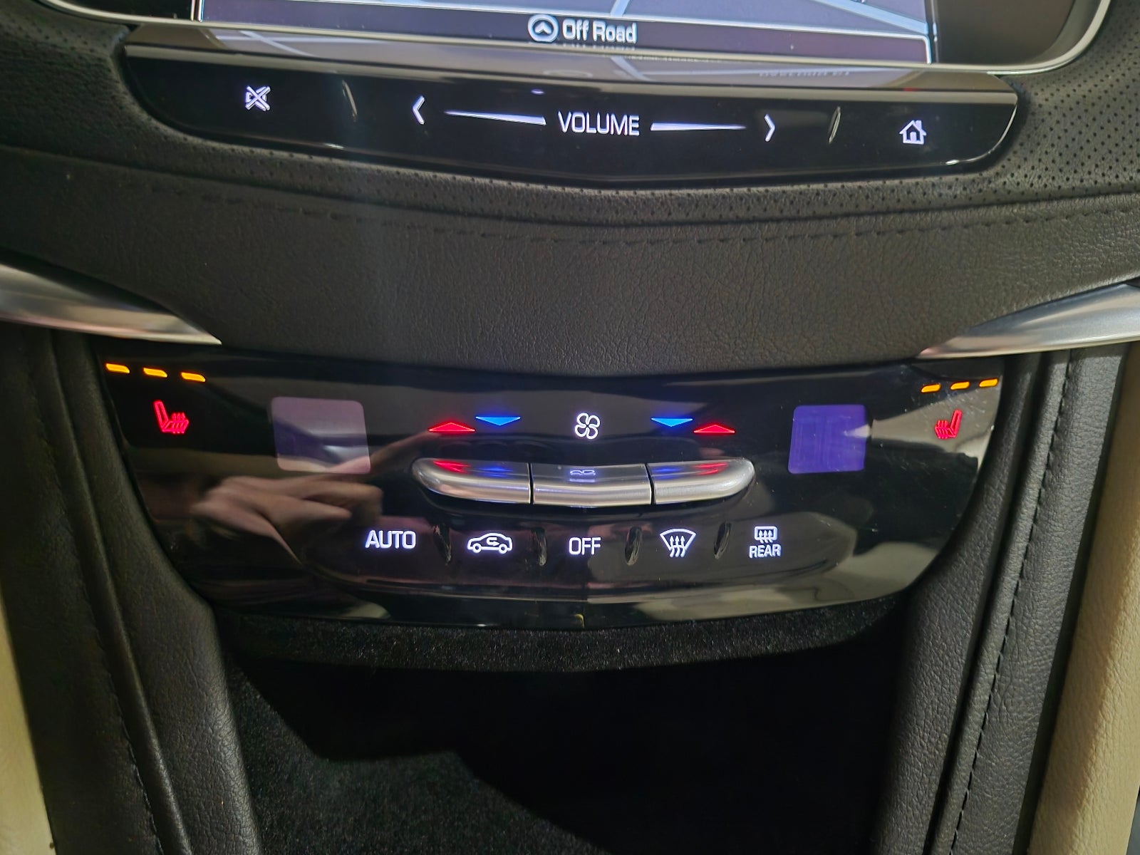 2018 Cadillac XT5 Luxury AWD