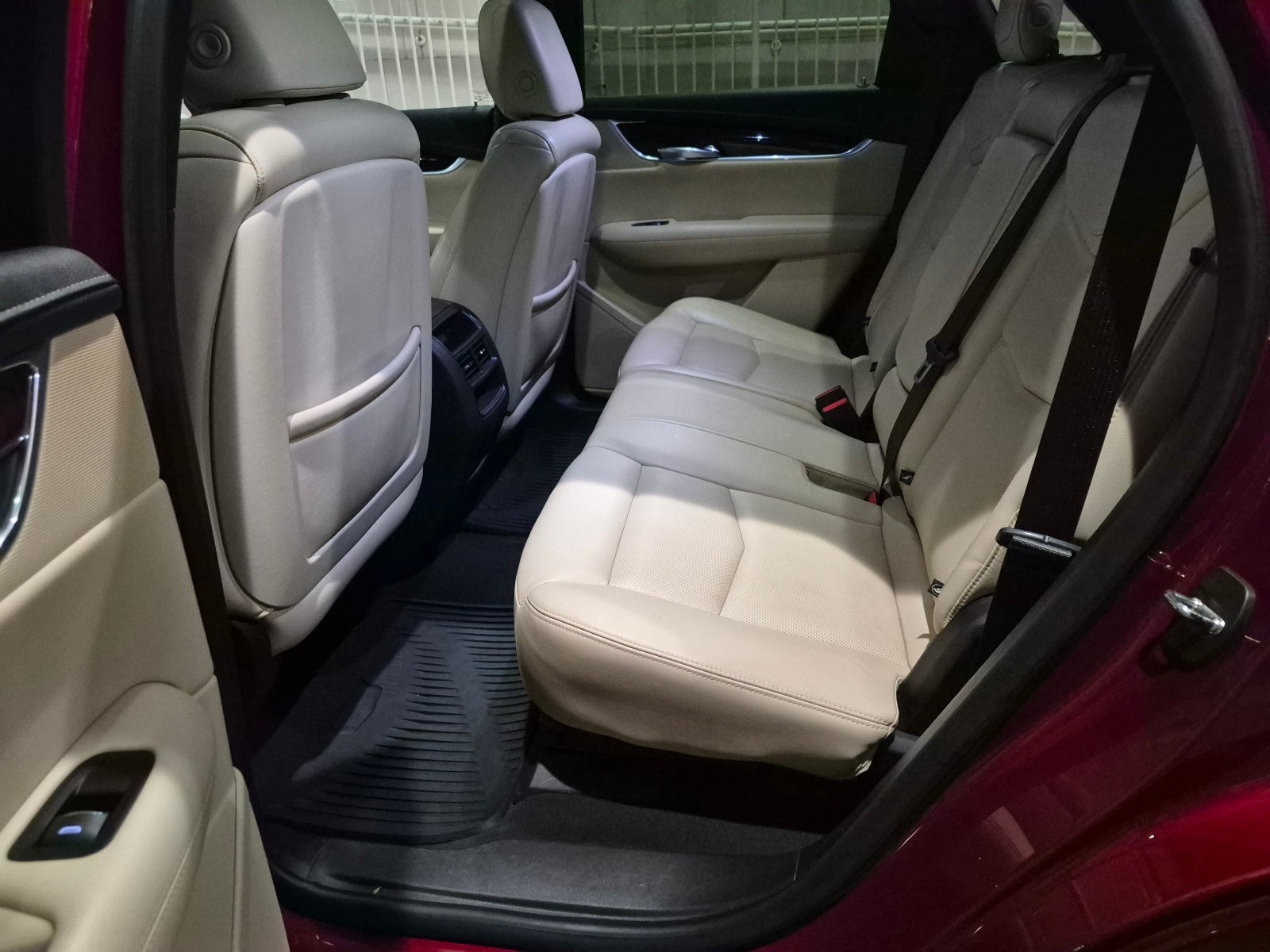 2018 Cadillac XT5 Luxury AWD
