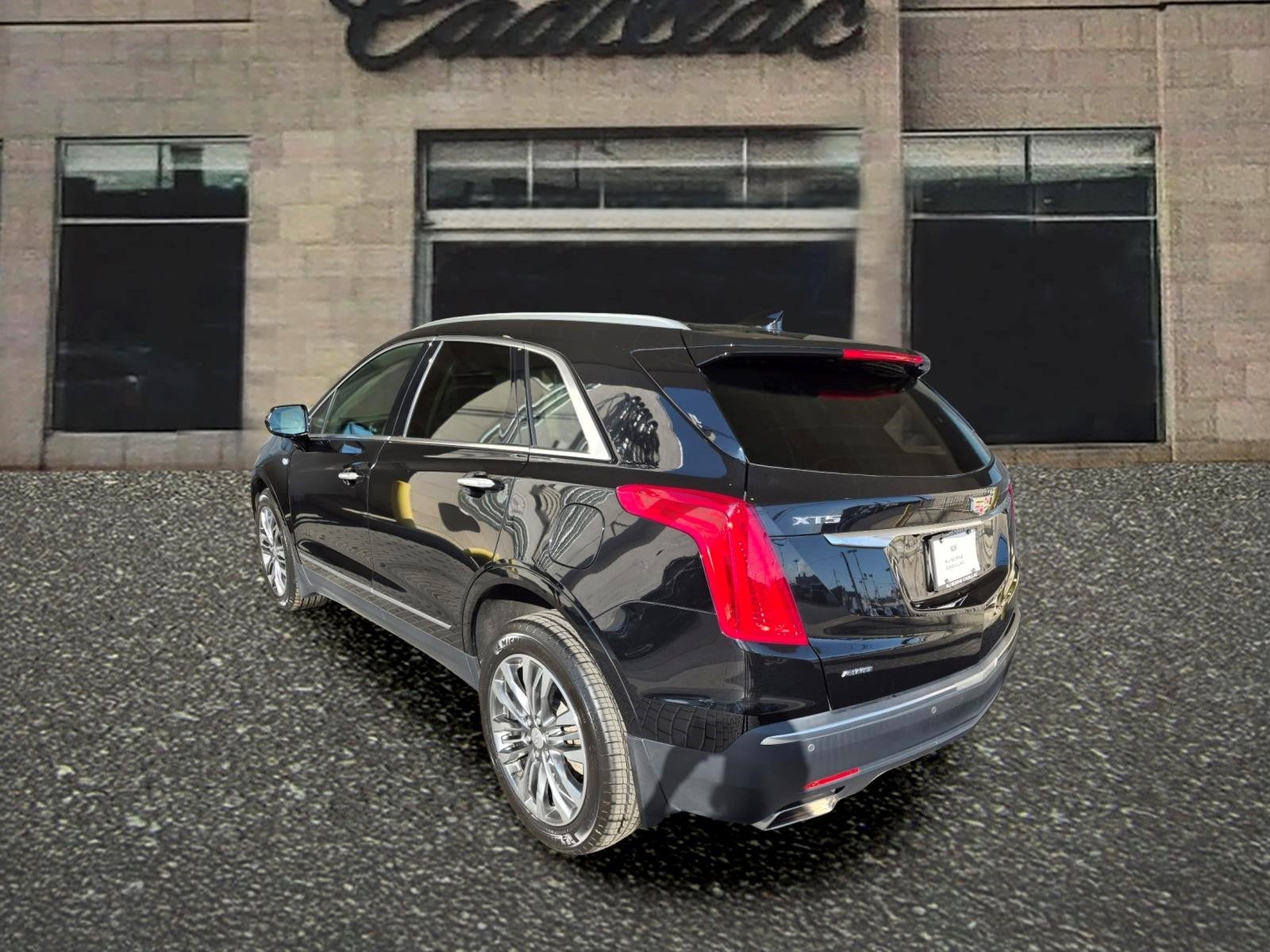2018 Cadillac XT5 Premium Luxury AWD