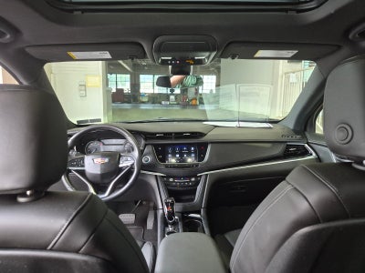 2024 Cadillac XT6 Luxury