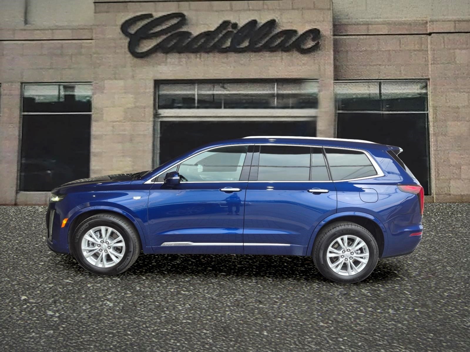 2024 Cadillac XT6 Luxury