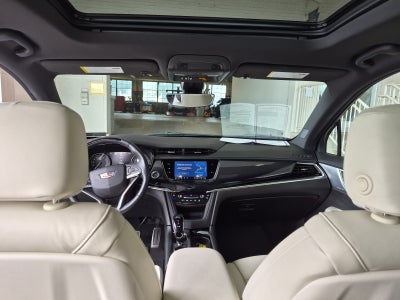 2025 Cadillac XT6 Sport