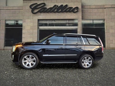 2017 Cadillac Escalade Luxury