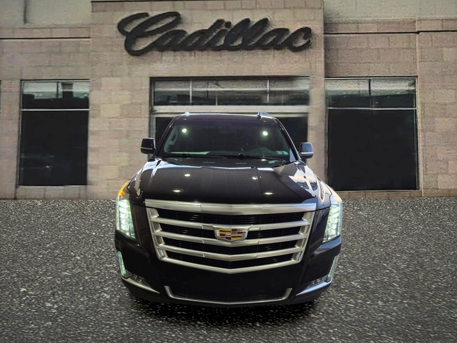 2017 Cadillac Escalade Luxury