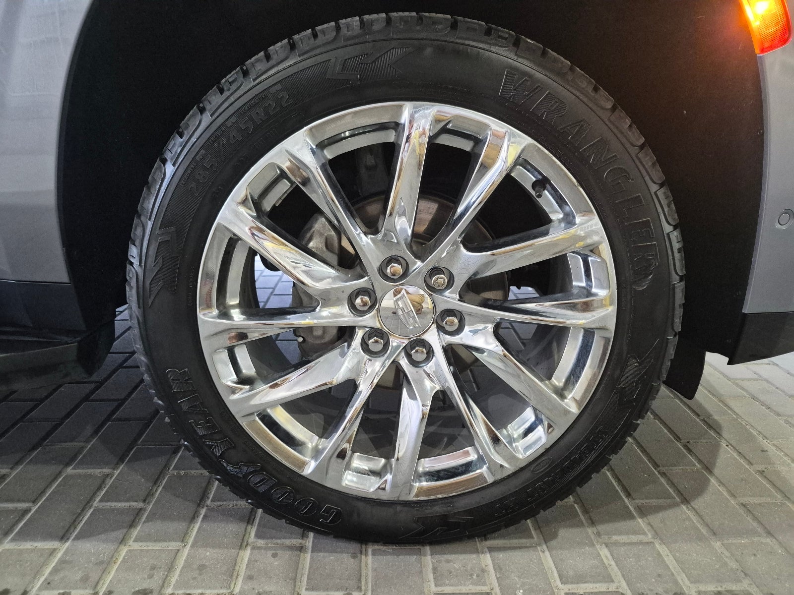 2021 Cadillac Escalade Premium Luxury