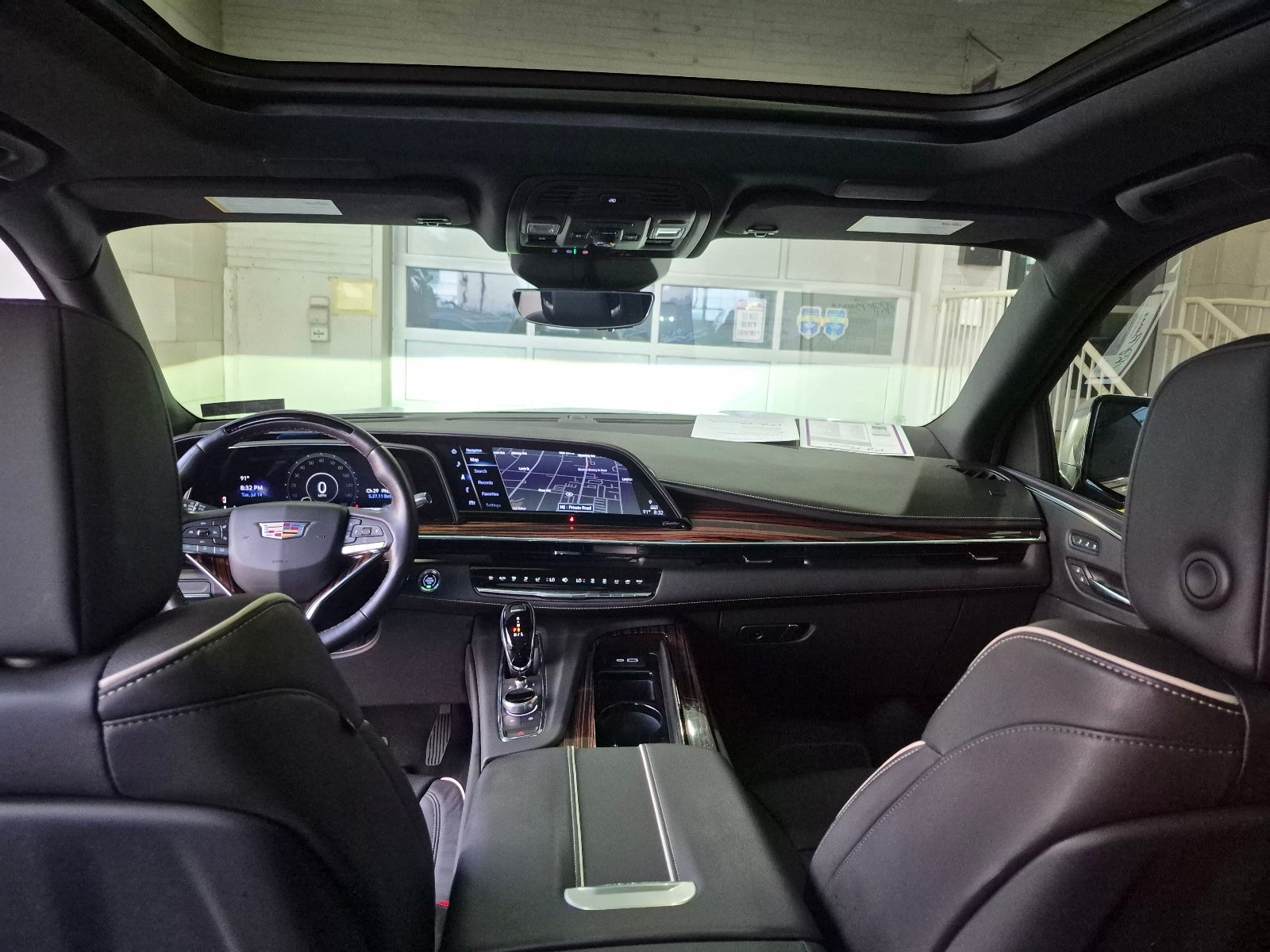 2023 Cadillac Escalade ESV Premium Luxury