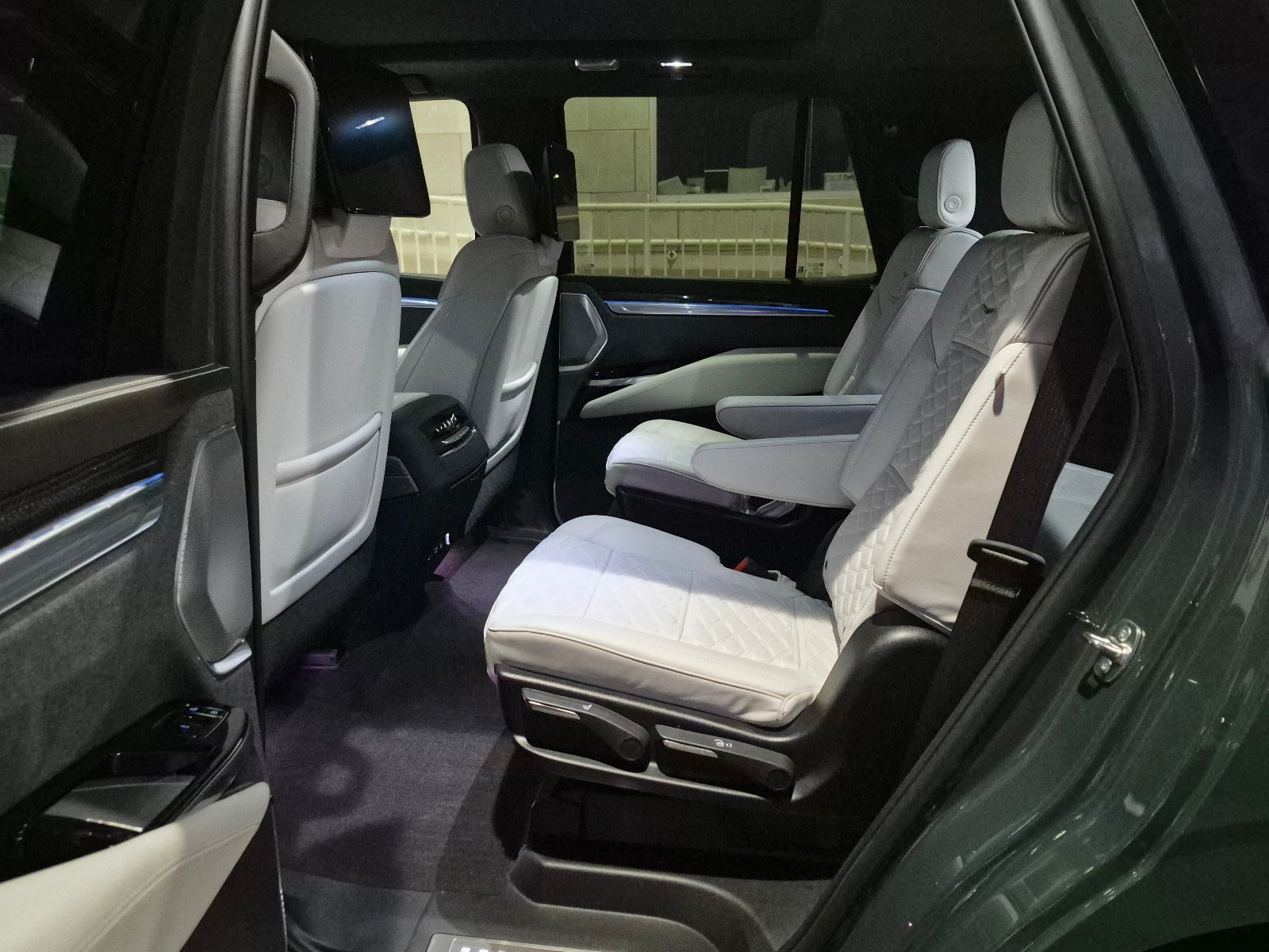 2025 Cadillac Escalade Escalade-V