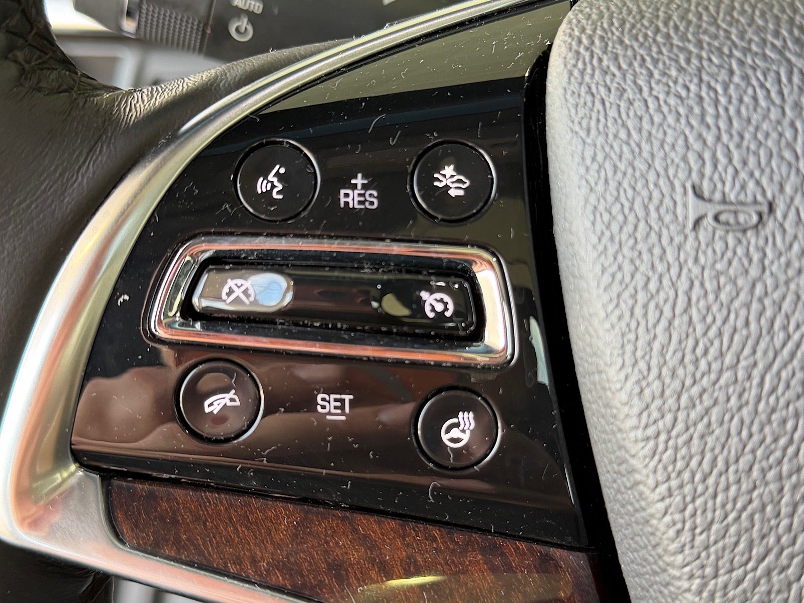 2014 Cadillac XTS Luxury