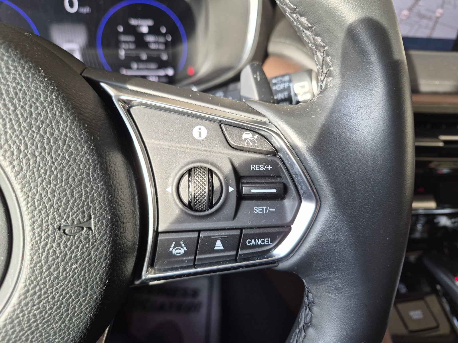 2024 Acura MDX w/Technology Package