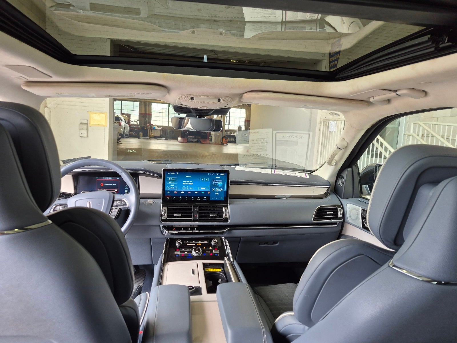 2023 Lincoln Navigator Black Label