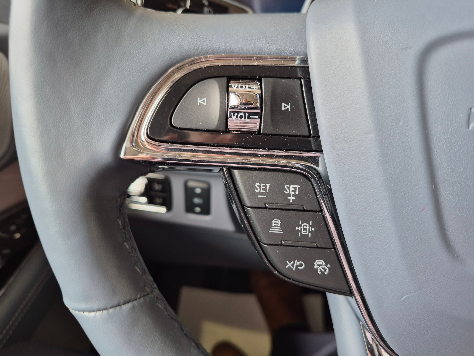 2023 Lincoln Navigator Black Label